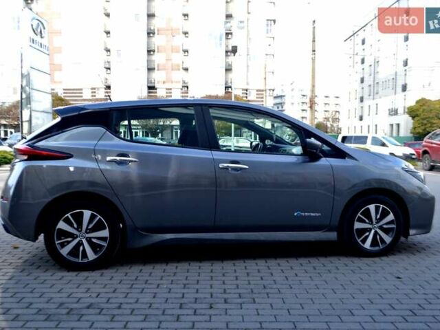 Сірий Ніссан Ліф, об'ємом двигуна 0 л та пробігом 119 тис. км за 12300 $, фото 71 на Automoto.ua