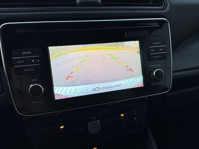 Серый Ниссан Лиф, объемом двигателя 0 л и пробегом 150 тыс. км за 10800 $, фото 7 на Automoto.ua