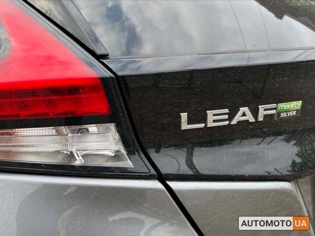 Сірий Ніссан Ліф, об'ємом двигуна 40 л та пробігом 70 тис. км за 14500 $, фото 6 на Automoto.ua