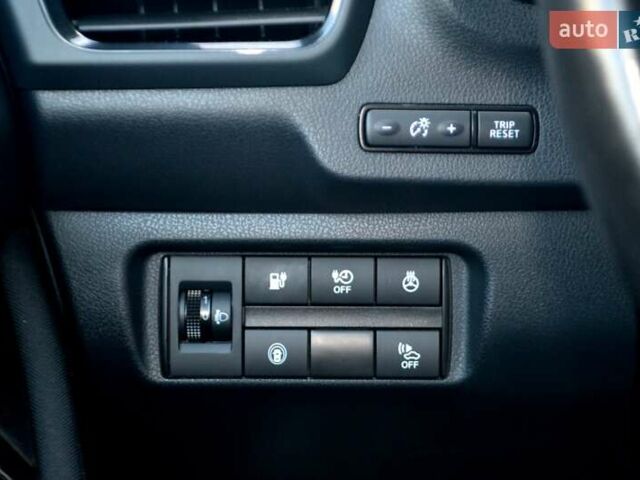 Сірий Ніссан Ліф, об'ємом двигуна 0 л та пробігом 119 тис. км за 12300 $, фото 90 на Automoto.ua