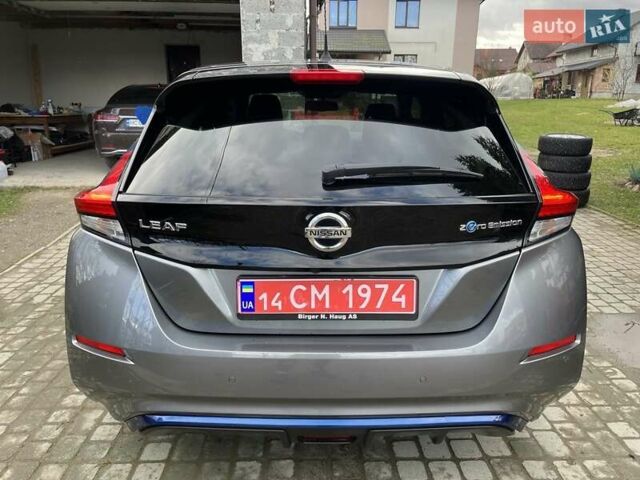 Сірий Ніссан Ліф, об'ємом двигуна 0 л та пробігом 144 тис. км за 12699 $, фото 11 на Automoto.ua