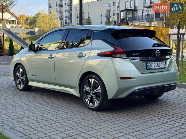 Серый Ниссан Лиф, объемом двигателя 0 л и пробегом 132 тыс. км за 12400 $, фото 5 на Automoto.ua