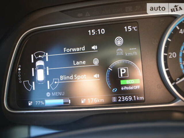 Серый Ниссан Лиф, объемом двигателя 0 л и пробегом 64 тыс. км за 14000 $, фото 44 на Automoto.ua