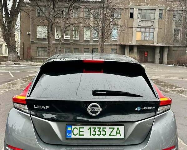 Серый Ниссан Лиф, объемом двигателя 0 л и пробегом 99 тыс. км за 13100 $, фото 4 на Automoto.ua