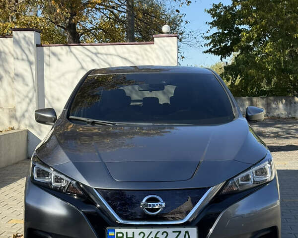 Серый Ниссан Лиф, объемом двигателя 0 л и пробегом 88 тыс. км за 11900 $, фото 21 на Automoto.ua