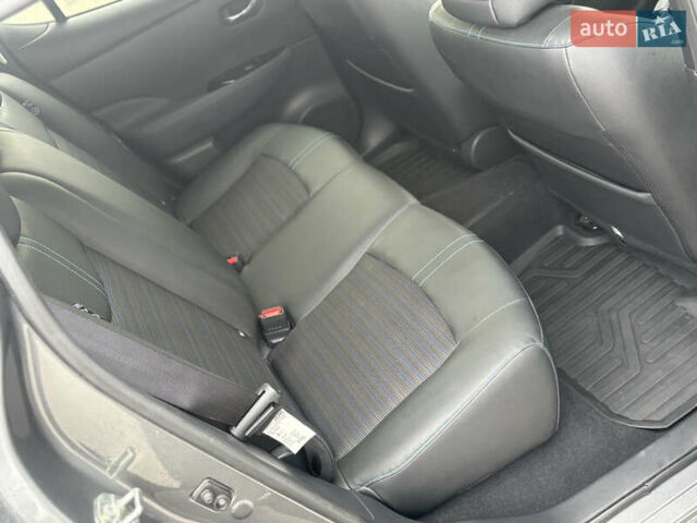 Сірий Ніссан Ліф, об'ємом двигуна 0 л та пробігом 152 тис. км за 11950 $, фото 45 на Automoto.ua