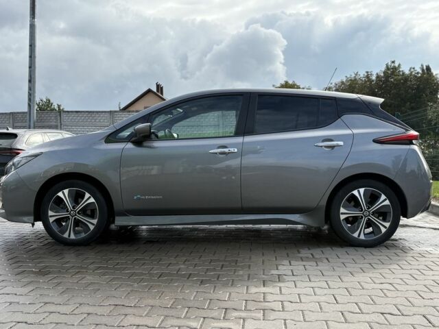 Серый Ниссан Лиф, объемом двигателя 0 л и пробегом 96 тыс. км за 12500 $, фото 6 на Automoto.ua