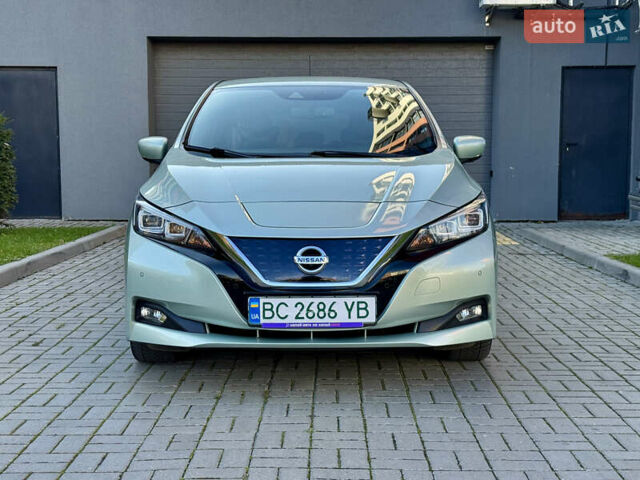 Серый Ниссан Лиф, объемом двигателя 0 л и пробегом 132 тыс. км за 12400 $, фото 2 на Automoto.ua