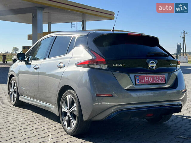 Сірий Ніссан Ліф, об'ємом двигуна 0 л та пробігом 143 тис. км за 12550 $, фото 7 на Automoto.ua