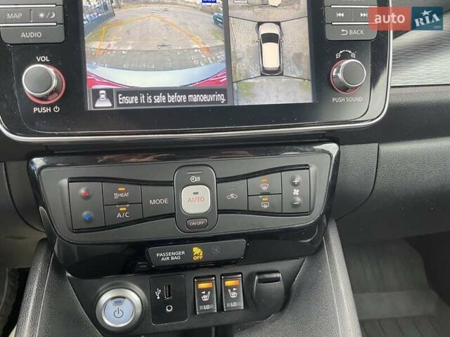 Сірий Ніссан Ліф, об'ємом двигуна 0 л та пробігом 144 тис. км за 12699 $, фото 32 на Automoto.ua