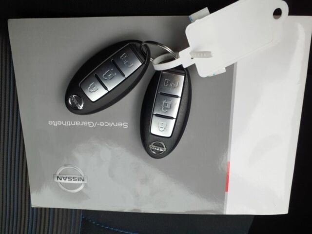 Серый Ниссан Лиф, объемом двигателя 0 л и пробегом 77 тыс. км за 11700 $, фото 5 на Automoto.ua