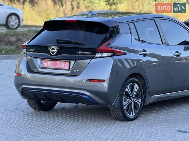 Серый Ниссан Лиф, объемом двигателя 0 л и пробегом 160 тыс. км за 10999 $, фото 14 на Automoto.ua