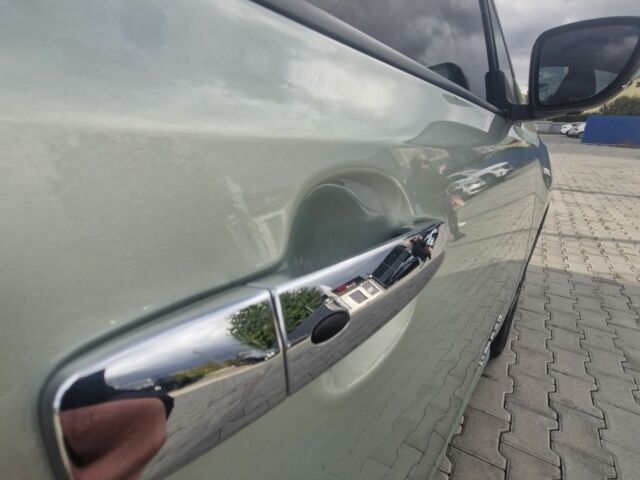 Сірий Ніссан Ліф, об'ємом двигуна 0 л та пробігом 115 тис. км за 11500 $, фото 23 на Automoto.ua