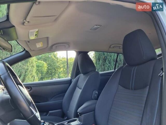 Сірий Ніссан Ліф, об'ємом двигуна 0 л та пробігом 173 тис. км за 10850 $, фото 21 на Automoto.ua