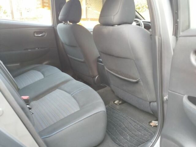 Сірий Ніссан Ліф, об'ємом двигуна 0 л та пробігом 138 тис. км за 11500 $, фото 10 на Automoto.ua