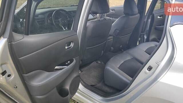 Серый Ниссан Лиф, объемом двигателя 0 л и пробегом 80 тыс. км за 13200 $, фото 11 на Automoto.ua