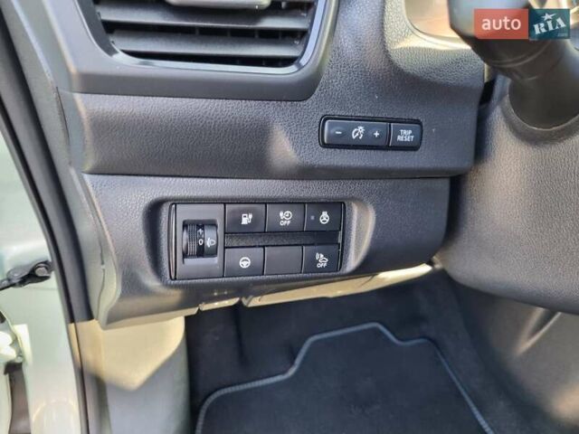 Сірий Ніссан Ліф, об'ємом двигуна 0 л та пробігом 173 тис. км за 10850 $, фото 31 на Automoto.ua