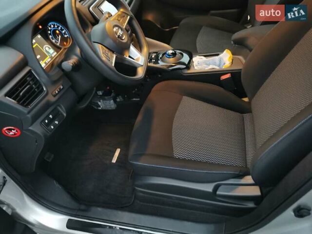 Сірий Ніссан Ліф, об'ємом двигуна 0 л та пробігом 45 тис. км за 12500 $, фото 11 на Automoto.ua