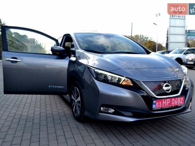 Сірий Ніссан Ліф, об'ємом двигуна 0 л та пробігом 119 тис. км за 12300 $, фото 33 на Automoto.ua