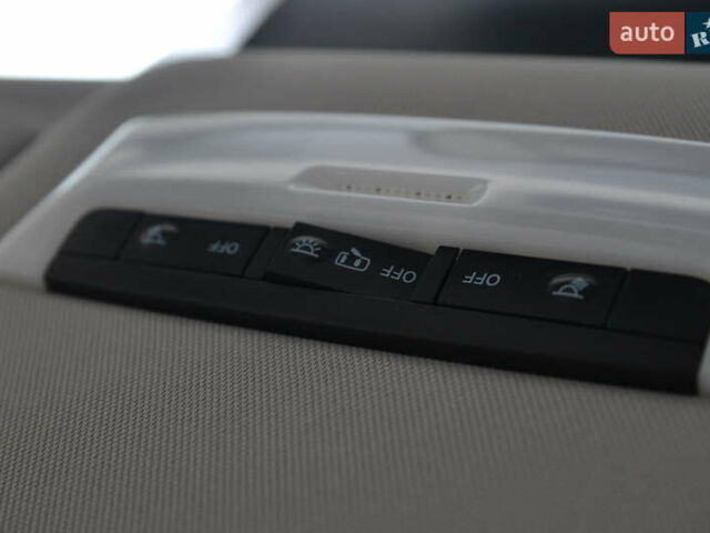 Серый Ниссан Лиф, объемом двигателя 0 л и пробегом 109 тыс. км за 12999 $, фото 35 на Automoto.ua