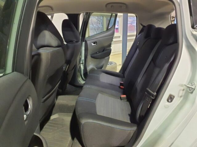 Серый Ниссан Лиф, объемом двигателя 0 л и пробегом 77 тыс. км за 11700 $, фото 13 на Automoto.ua