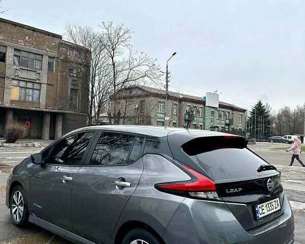 Серый Ниссан Лиф, объемом двигателя 0 л и пробегом 99 тыс. км за 13100 $, фото 5 на Automoto.ua