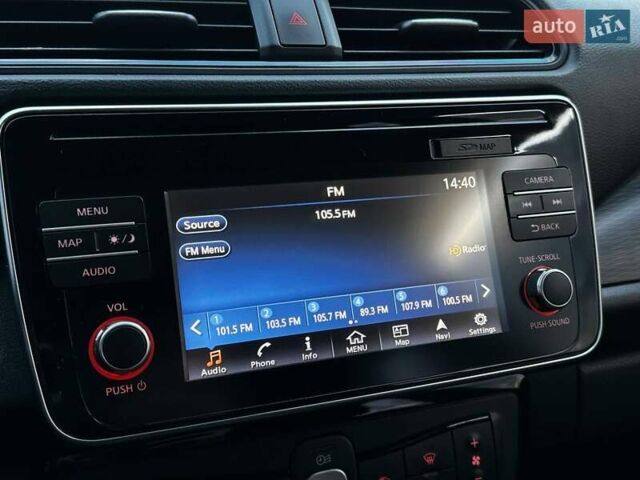 Серый Ниссан Лиф, объемом двигателя 0 л и пробегом 69 тыс. км за 15800 $, фото 26 на Automoto.ua