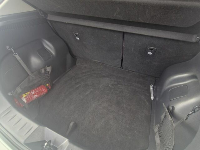 Сірий Ніссан Ліф, об'ємом двигуна 0 л та пробігом 115 тис. км за 11500 $, фото 20 на Automoto.ua