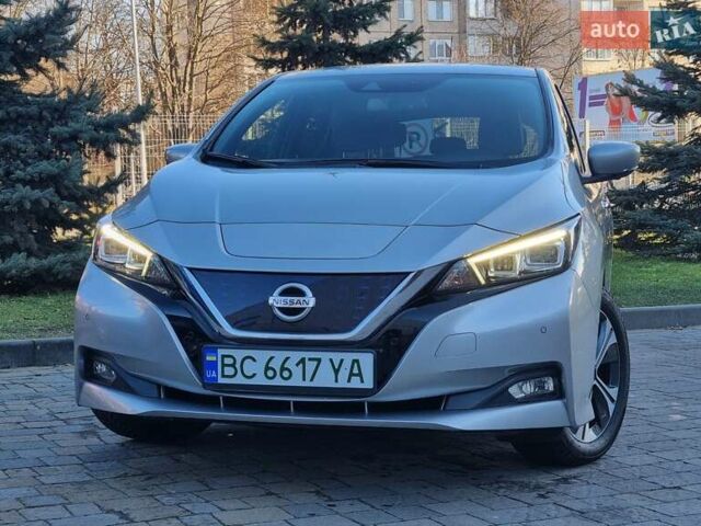 Сірий Ніссан Ліф, об'ємом двигуна 0 л та пробігом 95 тис. км за 13100 $, фото 5 на Automoto.ua