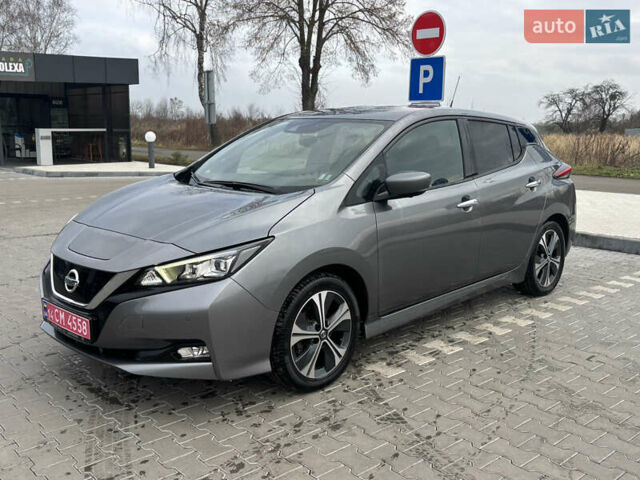 Сірий Ніссан Ліф, об'ємом двигуна 0 л та пробігом 152 тис. км за 11950 $, фото 1 на Automoto.ua
