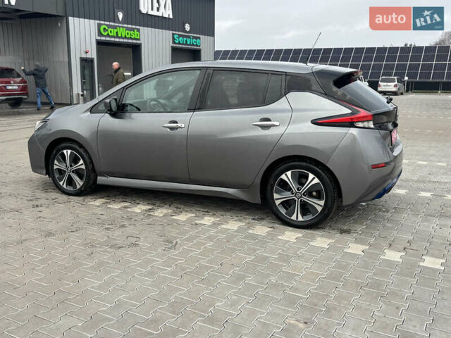 Сірий Ніссан Ліф, об'ємом двигуна 0 л та пробігом 152 тис. км за 11950 $, фото 3 на Automoto.ua