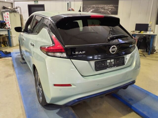 Серый Ниссан Лиф, объемом двигателя 0 л и пробегом 77 тыс. км за 11700 $, фото 11 на Automoto.ua