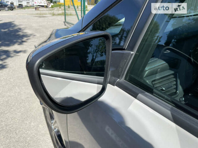 Серый Ниссан Лиф, объемом двигателя 0 л и пробегом 110 тыс. км за 13300 $, фото 9 на Automoto.ua