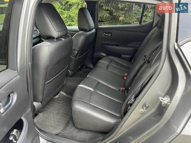 Сірий Ніссан Ліф, об'ємом двигуна 0 л та пробігом 144 тис. км за 12699 $, фото 23 на Automoto.ua
