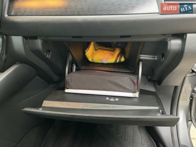 Сірий Ніссан Ліф, об'ємом двигуна 0 л та пробігом 144 тис. км за 12699 $, фото 46 на Automoto.ua
