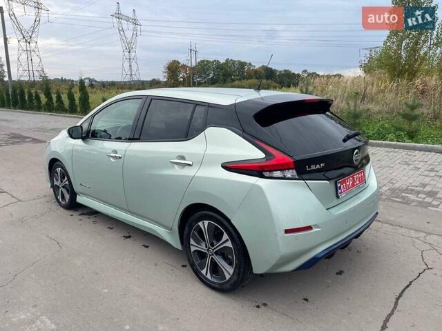 Серый Ниссан Лиф, объемом двигателя 0 л и пробегом 102 тыс. км за 13200 $, фото 10 на Automoto.ua