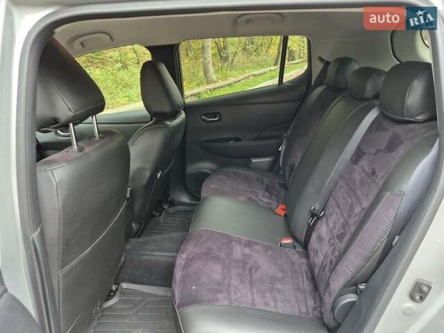 Серый Ниссан Лиф, объемом двигателя 0 л и пробегом 35 тыс. км за 15700 $, фото 24 на Automoto.ua