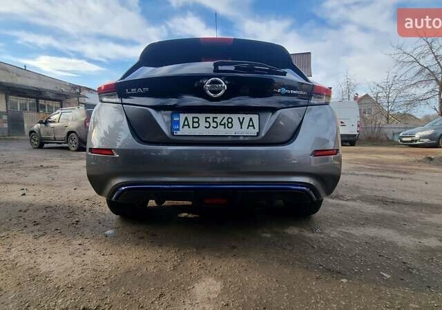 Серый Ниссан Лиф, объемом двигателя 0 л и пробегом 98 тыс. км за 14000 $, фото 49 на Automoto.ua