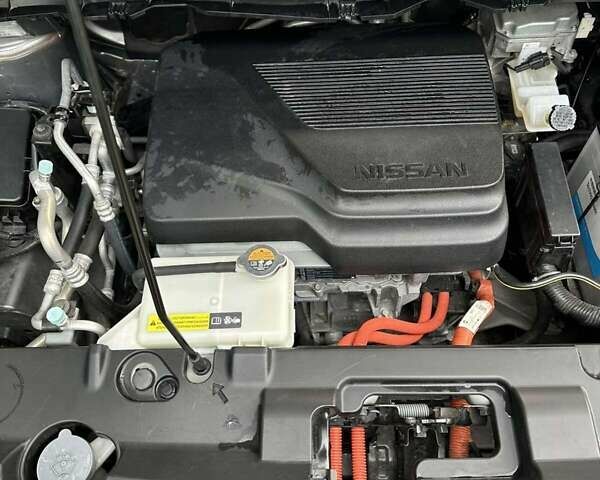 Сірий Ніссан Ліф, об'ємом двигуна 0 л та пробігом 120 тис. км за 12500 $, фото 18 на Automoto.ua