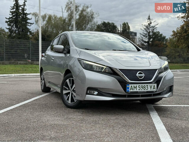 Сірий Ніссан Ліф, об'ємом двигуна 0 л та пробігом 148 тис. км за 13333 $, фото 2 на Automoto.ua