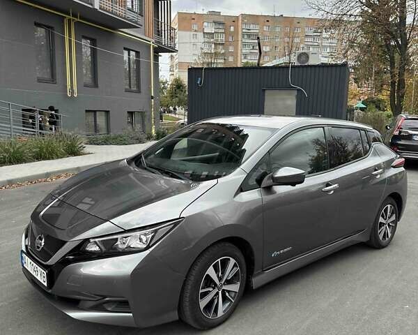 Сірий Ніссан Ліф, об'ємом двигуна 0 л та пробігом 120 тис. км за 12500 $, фото 11 на Automoto.ua