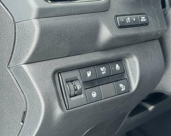 Сірий Ніссан Ліф, об'ємом двигуна 0 л та пробігом 78 тис. км за 14300 $, фото 42 на Automoto.ua