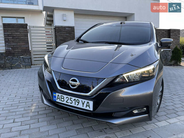 Сірий Ніссан Ліф, об'ємом двигуна 0 л та пробігом 37 тис. км за 15000 $, фото 1 на Automoto.ua
