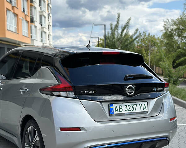 Сірий Ніссан Ліф, об'ємом двигуна 0 л та пробігом 68 тис. км за 13800 $, фото 8 на Automoto.ua