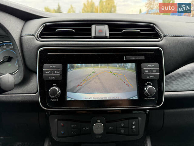 Сірий Ніссан Ліф, об'ємом двигуна 0 л та пробігом 148 тис. км за 13333 $, фото 17 на Automoto.ua