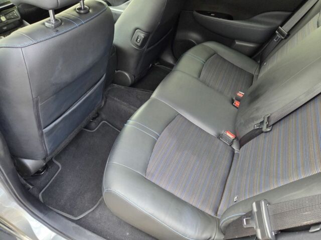 Серый Ниссан Лиф, объемом двигателя 0 л и пробегом 88 тыс. км за 12900 $, фото 6 на Automoto.ua