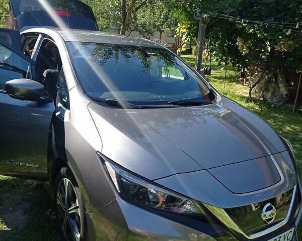 Серый Ниссан Лиф, объемом двигателя 0 л и пробегом 122 тыс. км за 12900 $, фото 7 на Automoto.ua