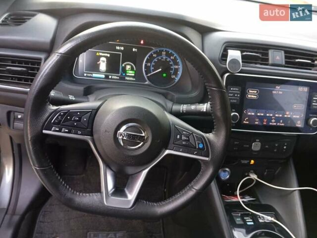 Серый Ниссан Лиф, объемом двигателя 0 л и пробегом 76 тыс. км за 16500 $, фото 13 на Automoto.ua
