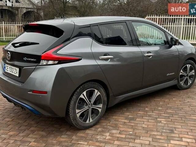 Серый Ниссан Лиф, объемом двигателя 0 л и пробегом 83 тыс. км за 14000 $, фото 2 на Automoto.ua