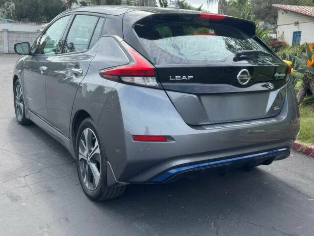 Серый Ниссан Лиф, объемом двигателя 0 л и пробегом 49 тыс. км за 9000 $, фото 3 на Automoto.ua